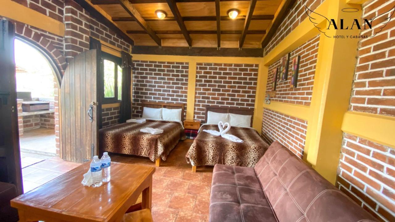 Hotel Y Cabanas Alan 치그나우아판 외부 사진