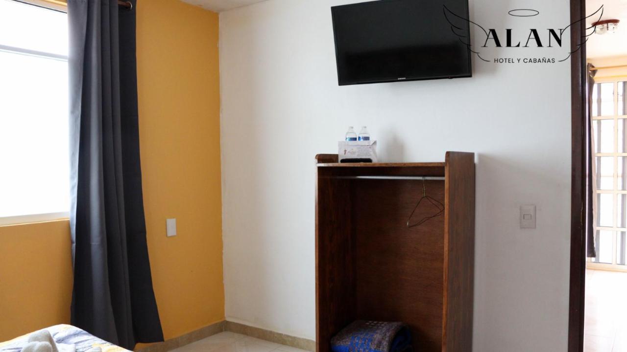 Hotel Y Cabanas Alan 치그나우아판 외부 사진