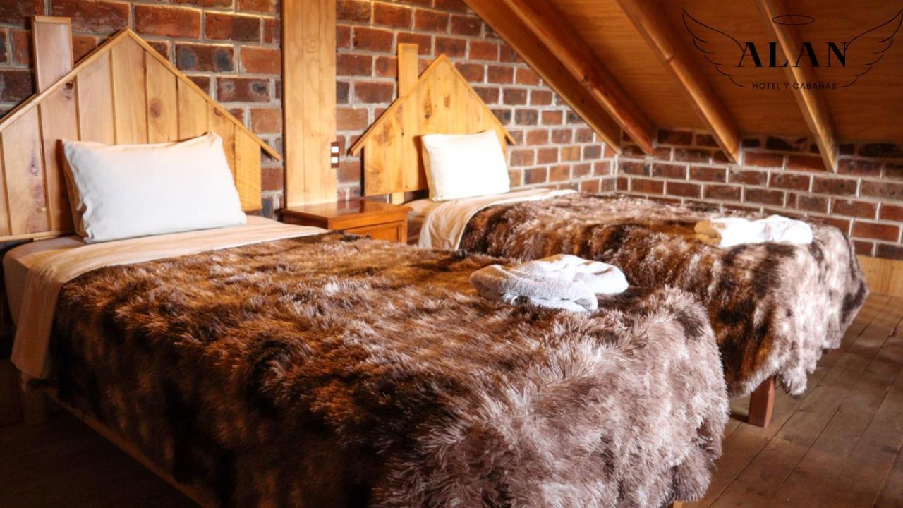 Hotel Y Cabanas Alan 치그나우아판 외부 사진