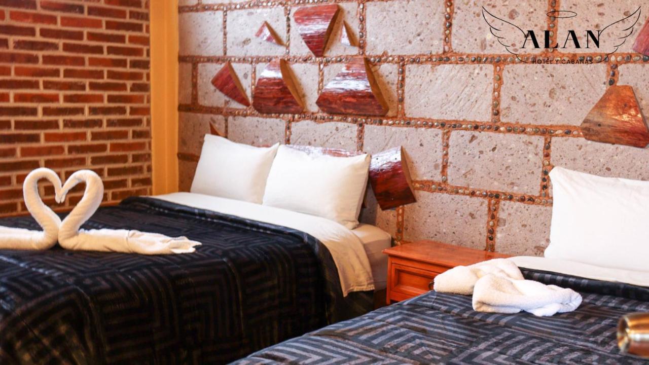 Hotel Y Cabanas Alan 치그나우아판 외부 사진